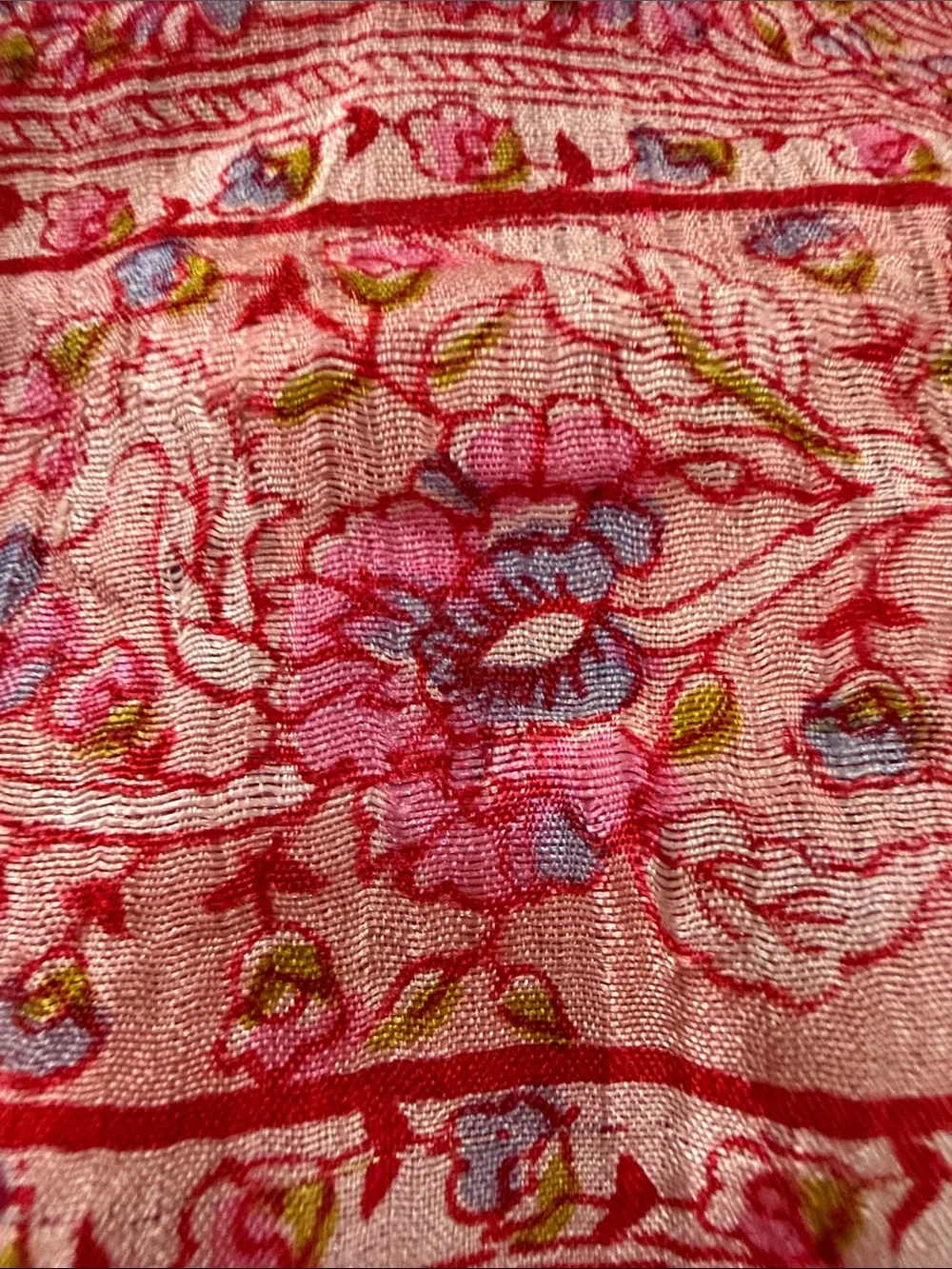 Vintage Delicate Pink Floral Silk Scarf 🧣 Hand Rolled edges 30”x34”